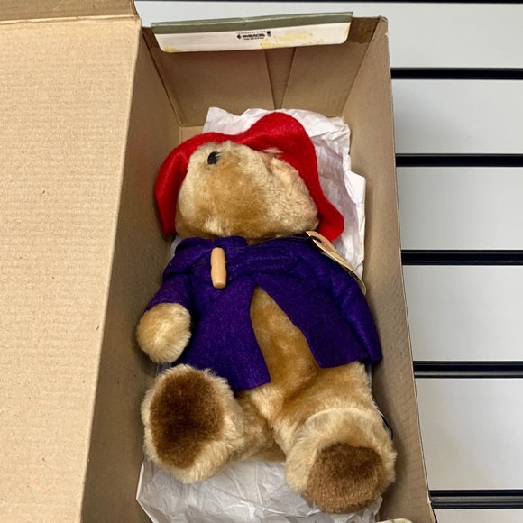 Paddington Bear Darkest Peru 2 London England 1975 - Picture 2 of 8